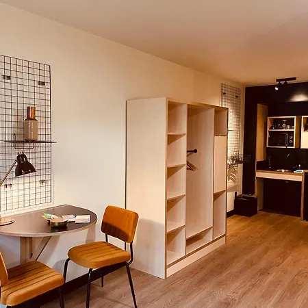 Cowool Aparthotel 3*