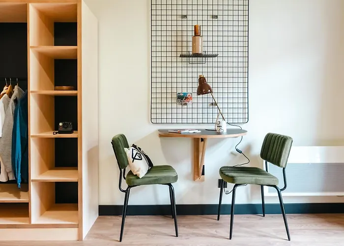 Aparthotel Cowool 3*